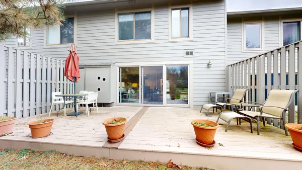$2,600 | 773 Peninsula Court, Ann Arbor, MI 48105