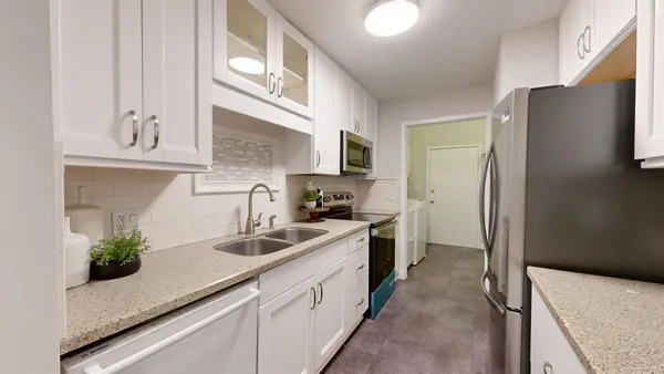 $2,600 | 773 Peninsula Court, Ann Arbor, MI 48105