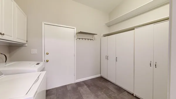 $2,600 | 773 Peninsula Court, Ann Arbor, MI 48105