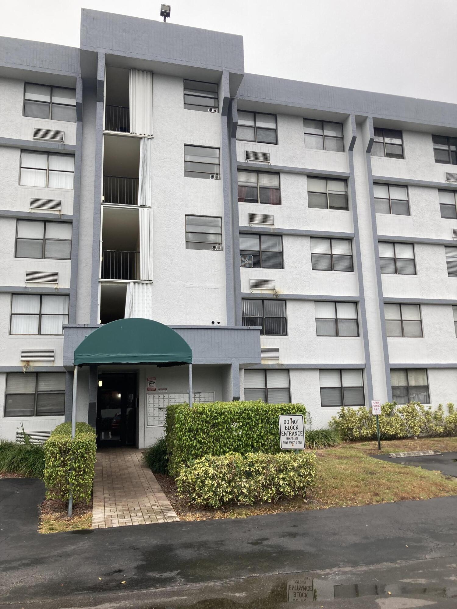 2501 Riverside Drive, Unit 110A Coral Springs, FL 33065 - Photo 1 of 14 IMG_0205