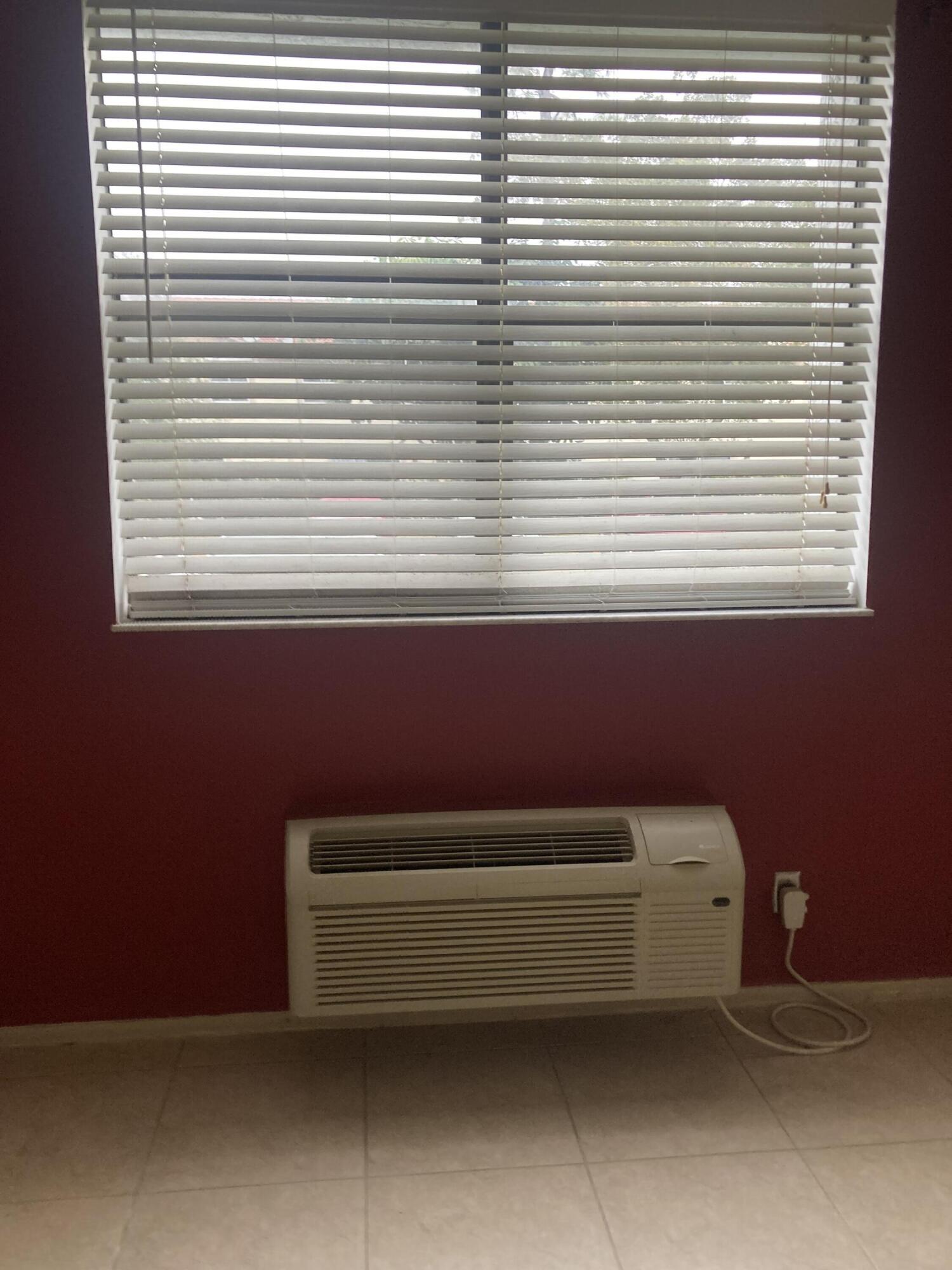 2501 Riverside Drive, Unit 110A Coral Springs, FL 33065 - Photo 5 of 14 IMG_0189