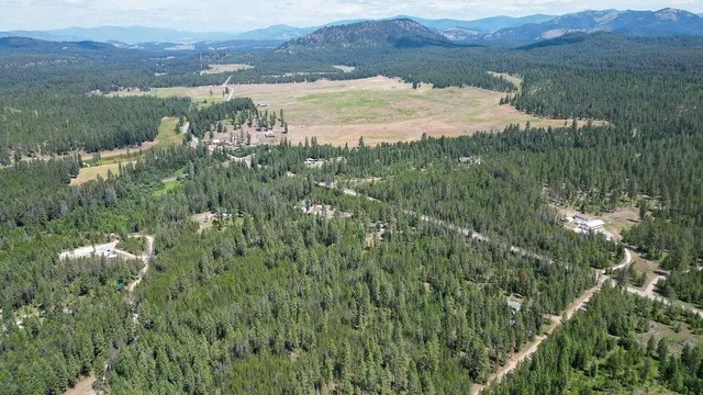 $95,000 | 3792 East Jump Off Road, Loon Lake, WA 99148