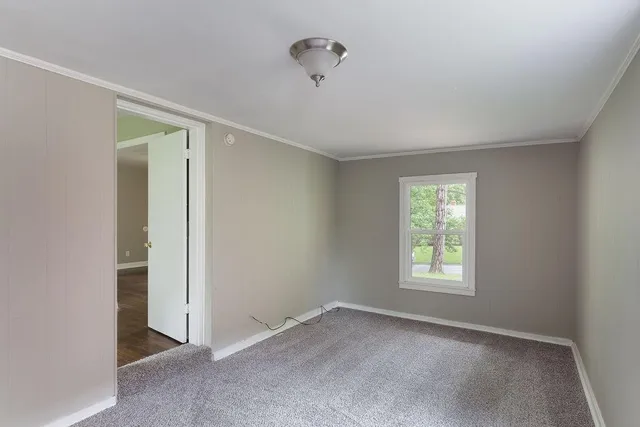 $209,950 | 10 East Pocahontas Lane, Kansas City, MO 64114