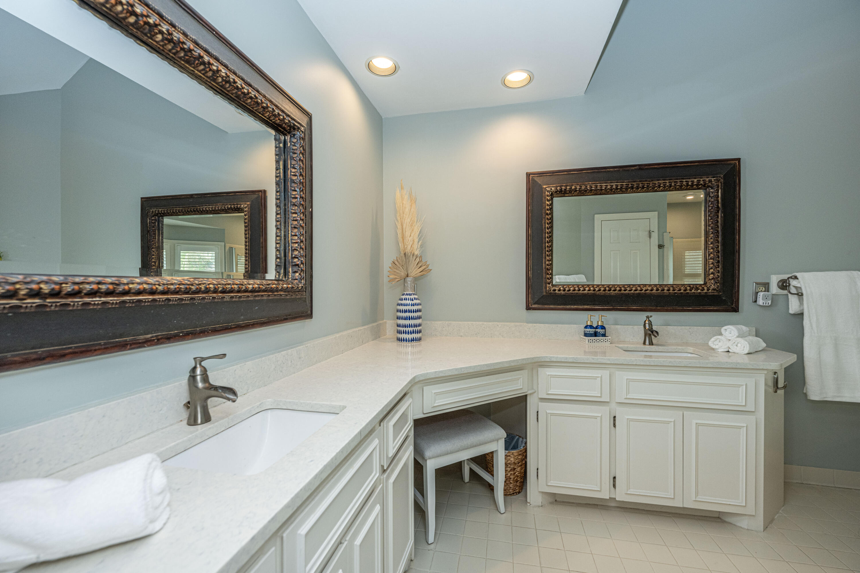 1335 Outreach Lane Mount Pleasant, SC 29464 - Photo 23 of 47 PRIMARY BATH 4