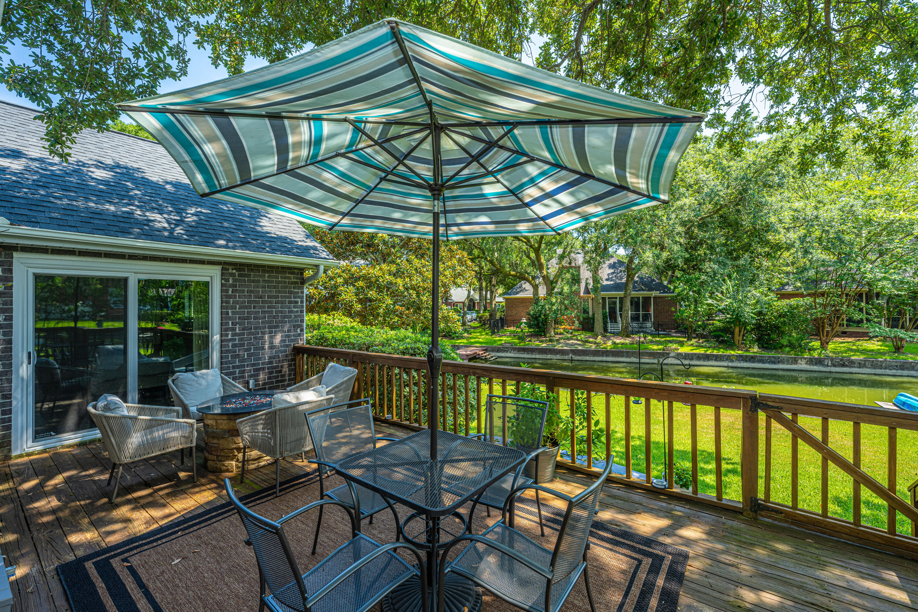 1335 Outreach Lane Mount Pleasant, SC 29464 - Photo 39 of 47 REAR DECK 3