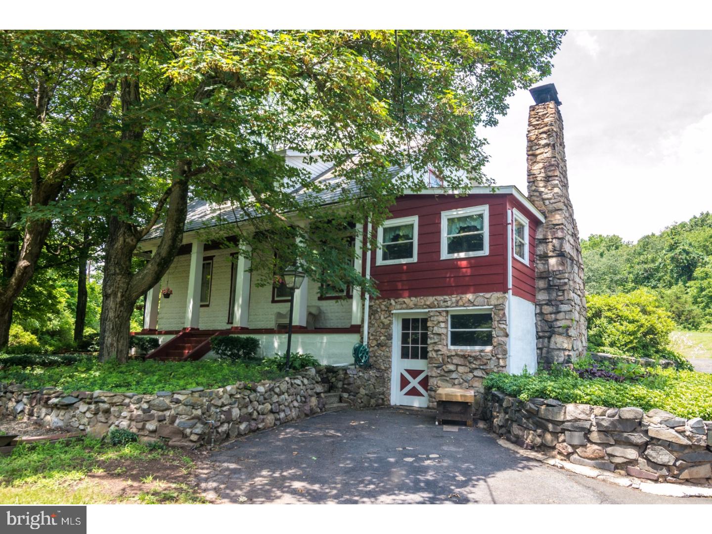 787 Kintner Road Kintnersville, PA 18930 - Photo 3 of 18 Gallery Image 3