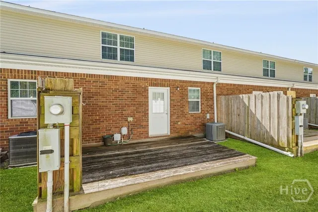 $1,975 | 400 Tibet Avenue, Unit 39, Savannah, GA 31406