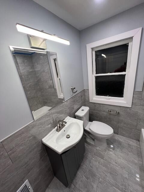 18224 Warwick Street Detroit, MI 48219 - Photo 5 of 6 IMG_9750