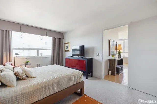 $6,850 | 1388 Gough Street, Unit 1201, San Francisco, CA 94109