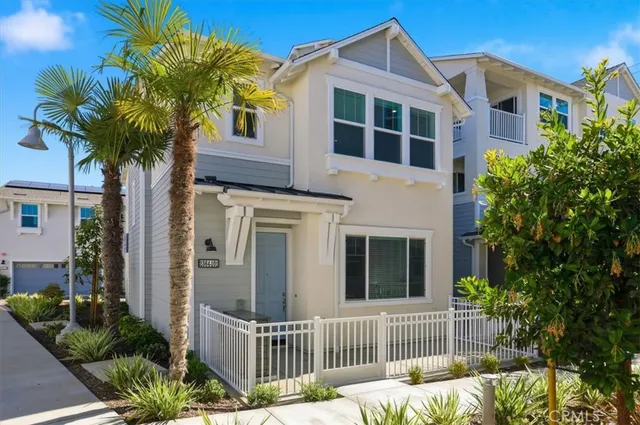 $896,935 | 2364 Haley Pt Drive, Unit 101, Ventura, CA 93003