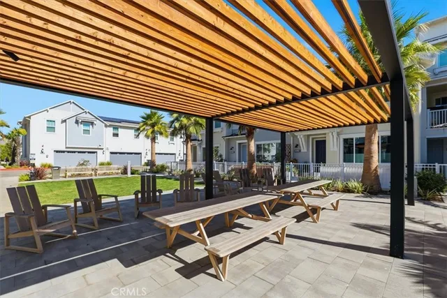 $896,935 | 2364 Haley Pt Drive, Unit 101, Ventura, CA 93003