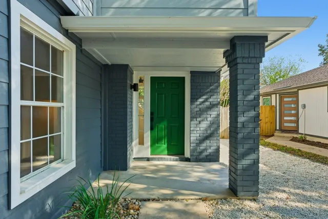 $375,000 | 8117 Almondsbury Lane, Austin, TX 78748