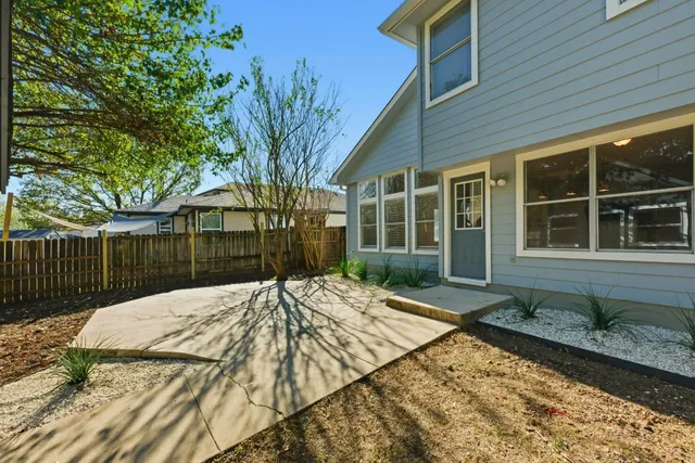 $375,000 | 8117 Almondsbury Lane, Austin, TX 78748