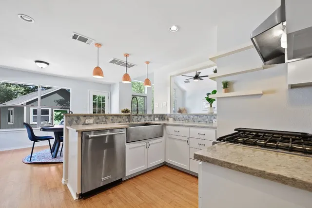 $375,000 | 8117 Almondsbury Lane, Austin, TX 78748