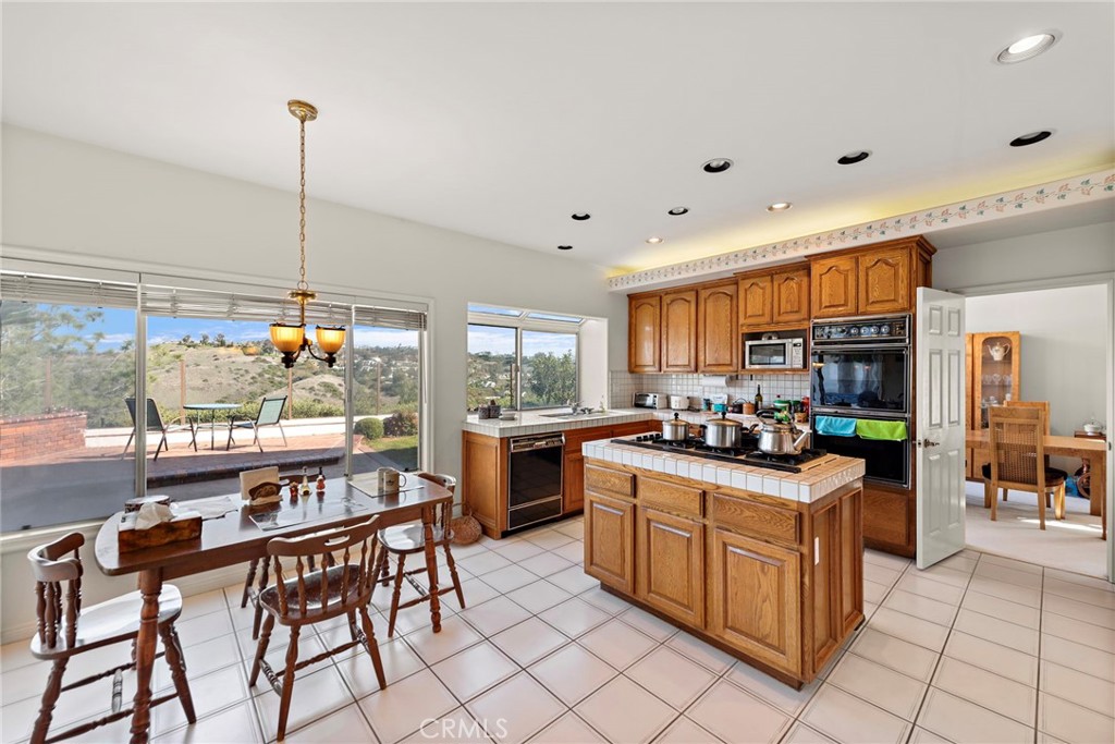 4 Charmony Laguna Niguel, CA 92677 - Photo 20 of 35 Breakfast Nook to Kitchen
