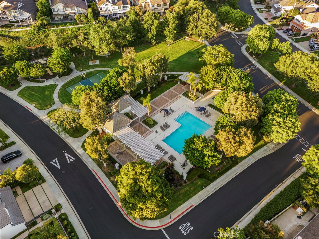 4 Charmony Laguna Niguel, CA 92677 - Photo 35 of 35 Crest de Ville Pool