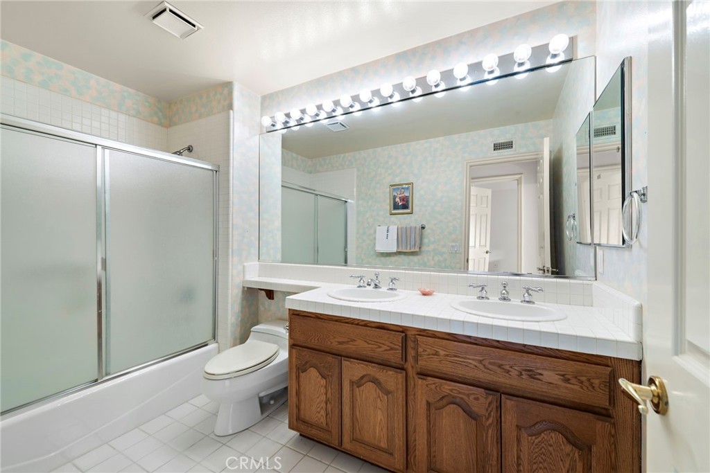 4 Charmony Laguna Niguel, CA 92677 - Photo 4 of 35 Upstairs Guest Bathroom