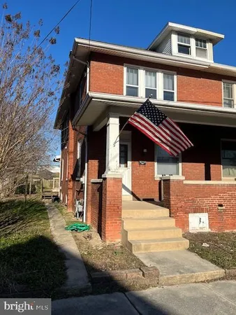$1,950 | 535 Bridge Street, New Cumberland, PA 17070