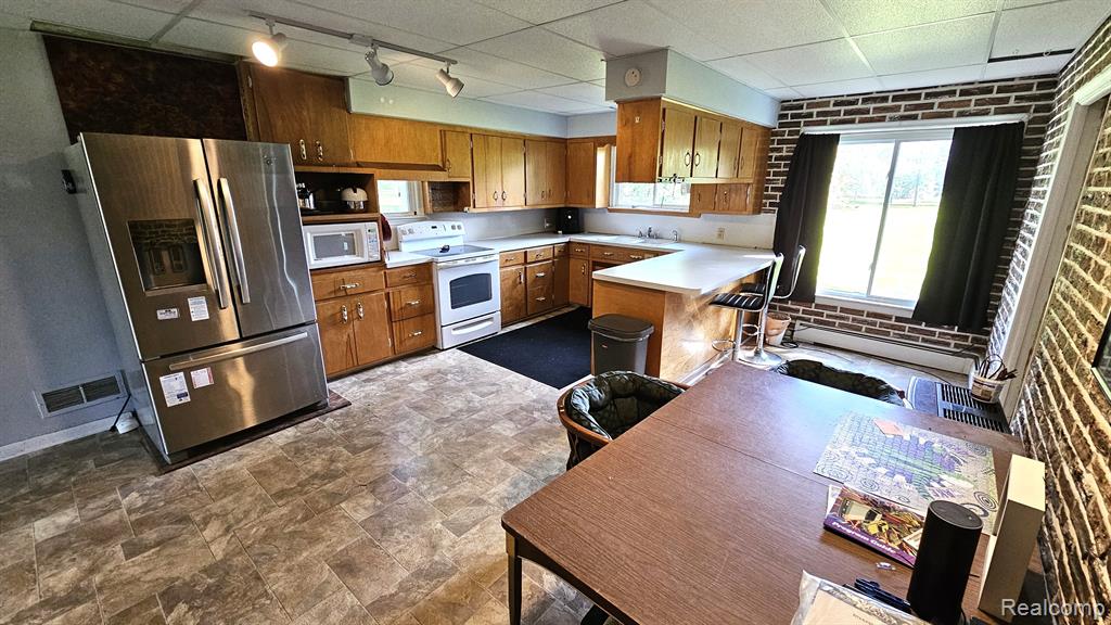1453 West Stanley Road Mount Morris, MI 48458 - Photo 7 of 43