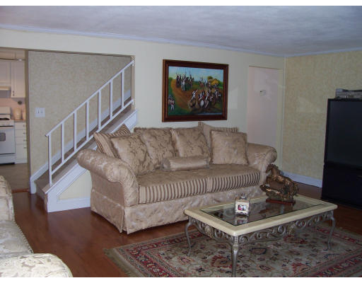 29 Glendale Road, Unit 29 Sharon, MA 02067 - Photo 7 of 16 Gallery Image 7
