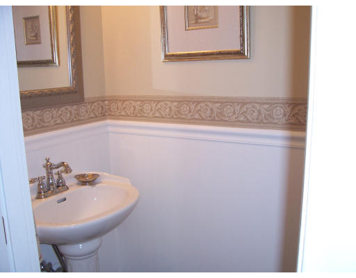 29 Glendale Road, Unit 29 Sharon, MA 02067 - Photo 8 of 16 Gallery Image 8