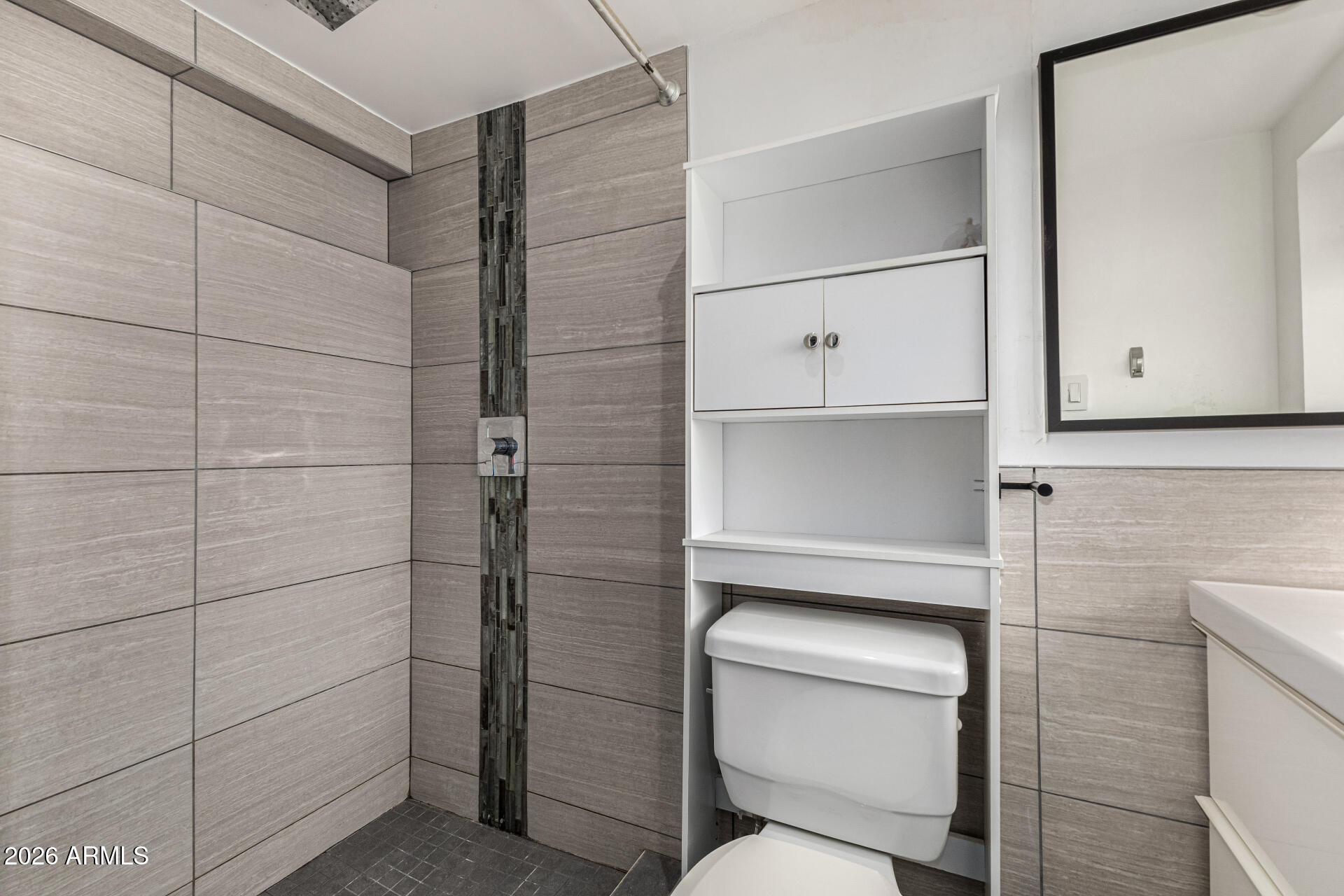 349 East Thomas Road, Unit E407 Phoenix, AZ 85012 - Photo 19 of 34 19-Thomas