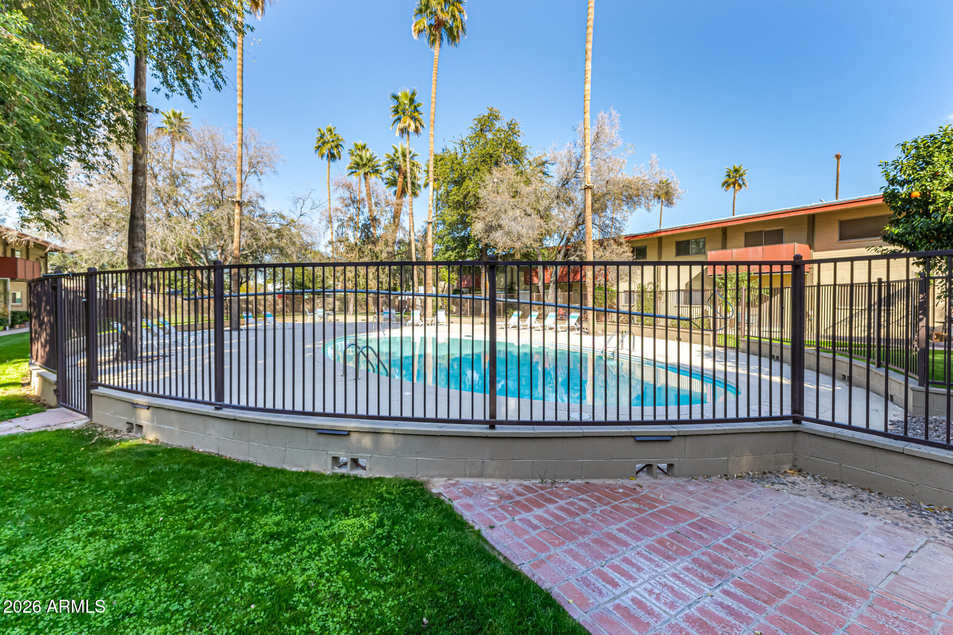 349 East Thomas Road, Unit E407 Phoenix, AZ 85012 - Photo 30 of 34 30-Thomas