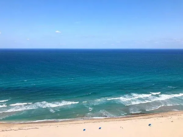 $8,500 | 3000 North Ocean Drive, Unit 30D, Singer Island, FL 33404