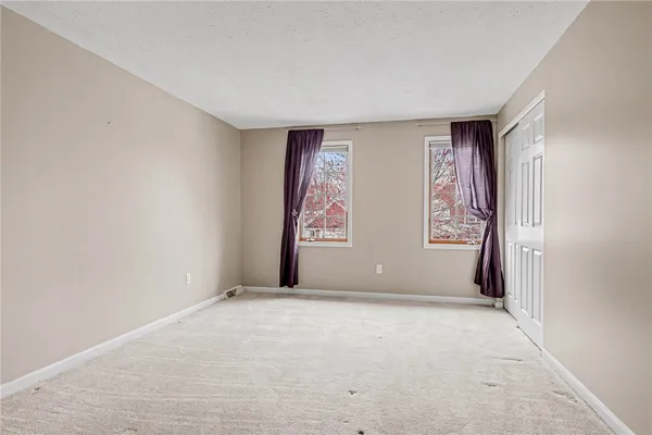 $299,900 | 32 Wind Loft Circle, Perinton, NY 14450