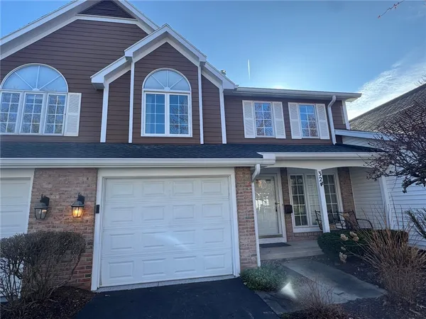 $299,900 | 32 Wind Loft Circle, Perinton, NY 14450