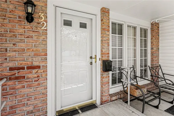 $299,900 | 32 Wind Loft Circle, Perinton, NY 14450