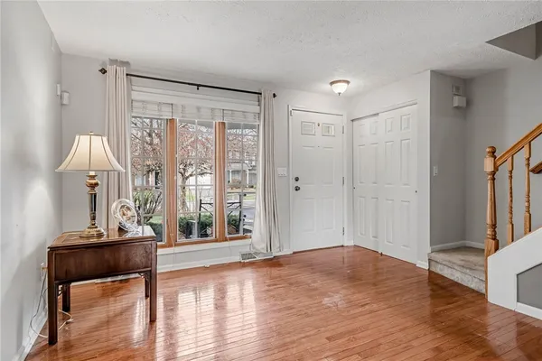 $299,900 | 32 Wind Loft Circle, Perinton, NY 14450