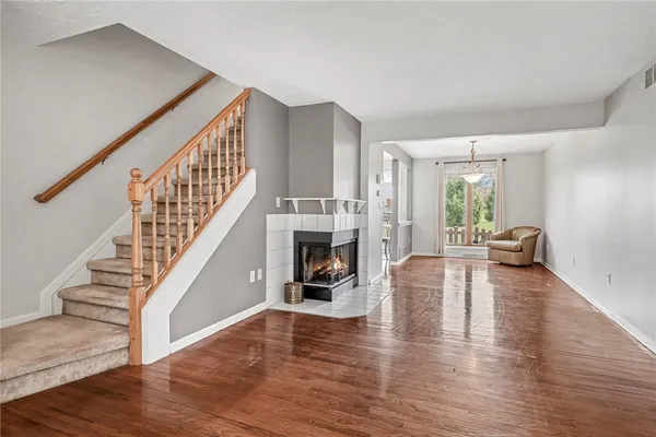 $299,900 | 32 Wind Loft Circle, Perinton, NY 14450