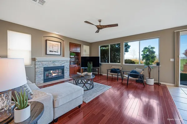 $924,900 | 1936 Wesley Drive, Folsom, CA 95630