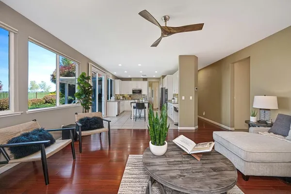 $924,900 | 1936 Wesley Drive, Folsom, CA 95630