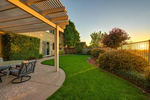 $924,900 | 1936 Wesley Drive, Folsom, CA 95630