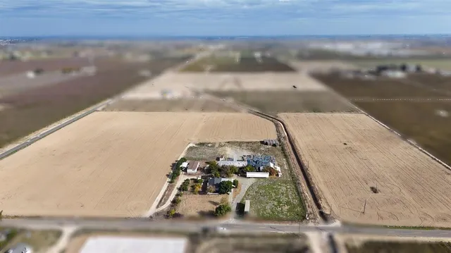 $1,475,000 | 8124 South Cherry Avenue, Fresno, CA 93725