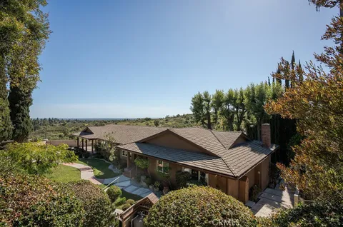 $1,698,000 | 3103 Flintridge Drive, Fullerton, CA 92835