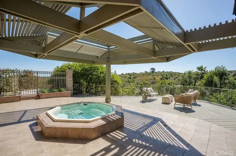 $1,698,000 | 3103 Flintridge Drive, Fullerton, CA 92835