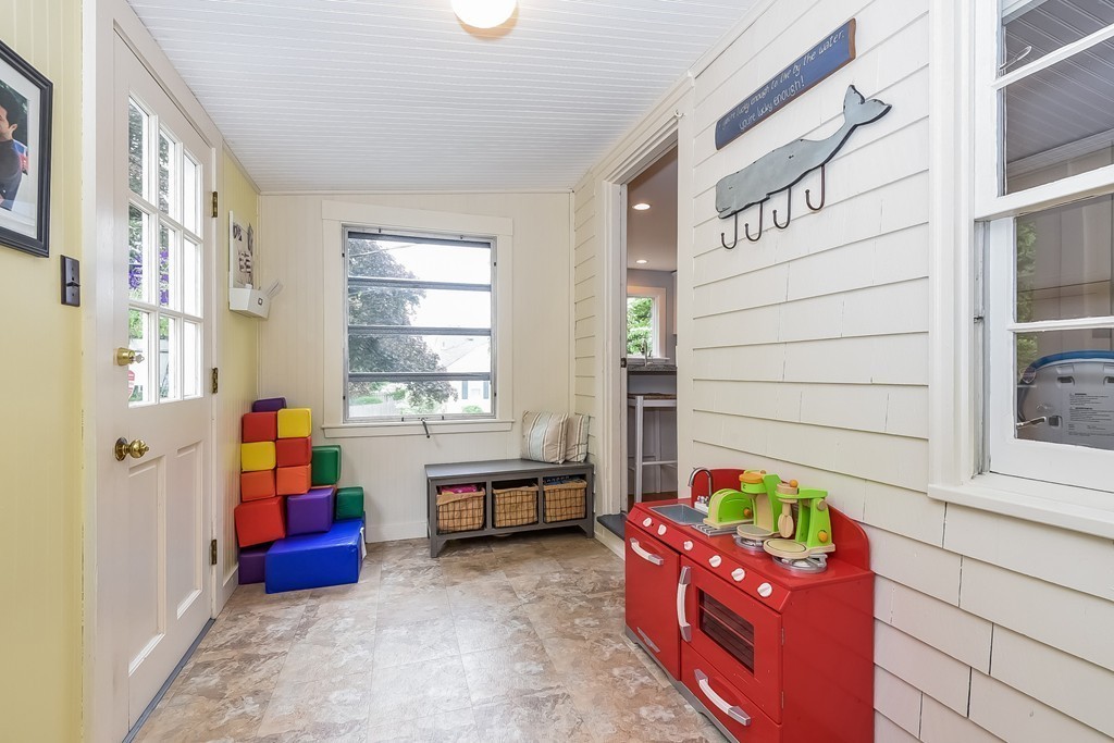 45 Turner Road Marblehead, MA 01945 - Photo 15 of 27 Gallery Image 15