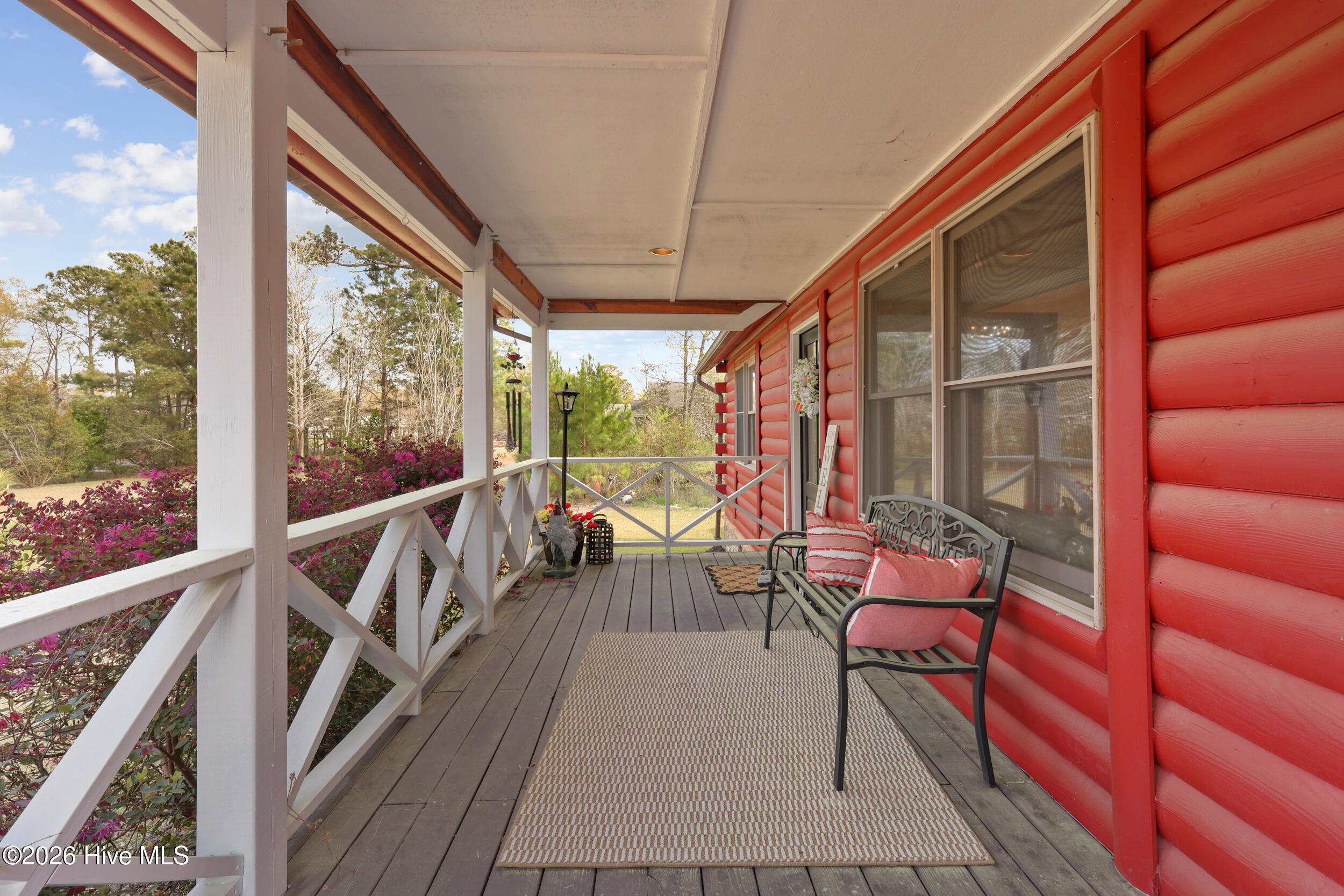 317 Kemper Road Hampstead, NC 28443 - Photo 4 of 61 4_img_8469