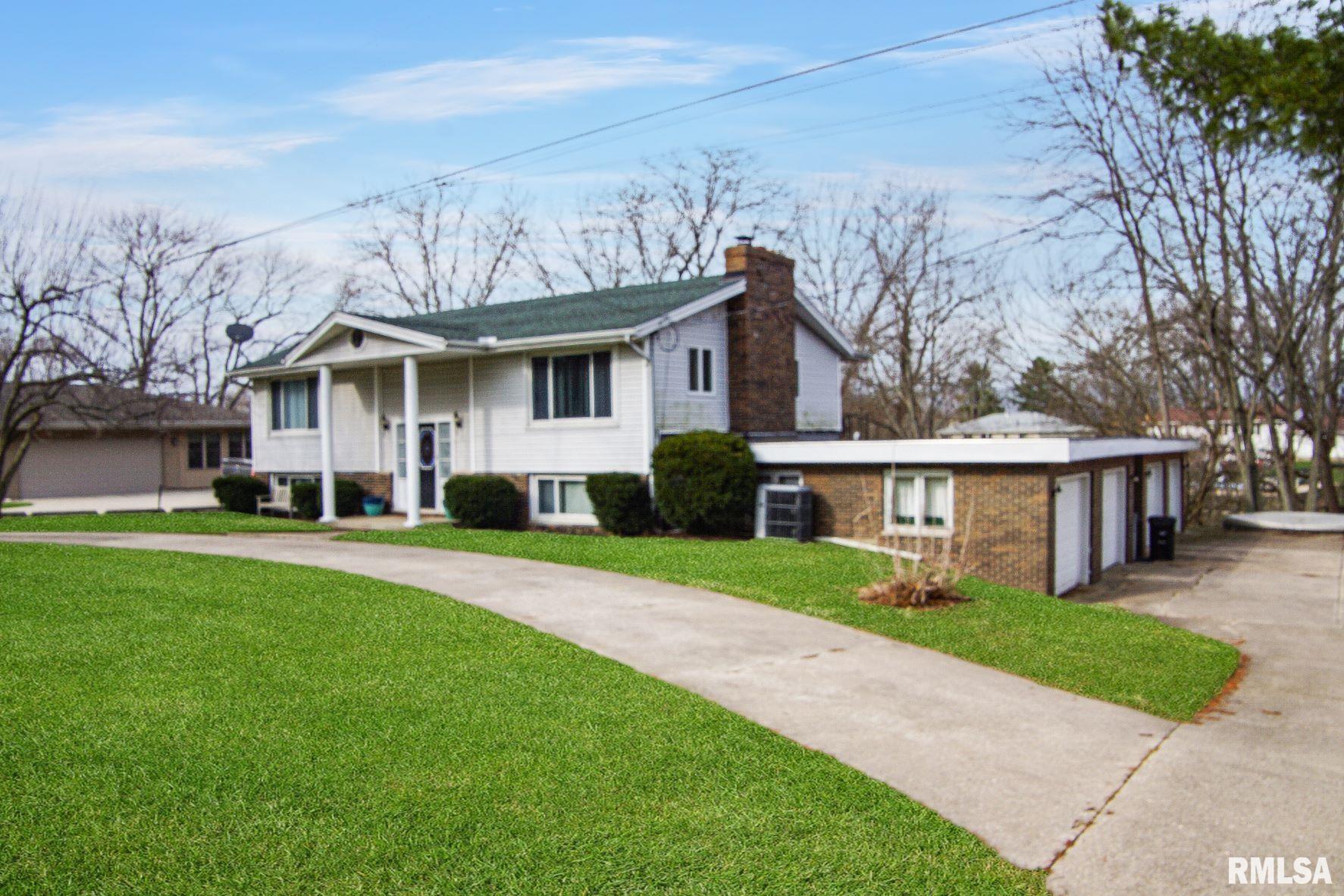 203 Pine Ridge Drive Washington, IL 61571 - Photo 34 of 35 Gallery Image 34