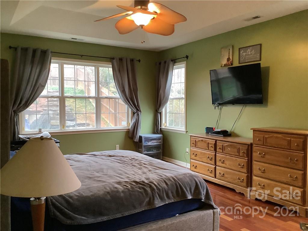 34 Summer Meadow Road Arden, NC 28704 - Photo 5 of 36 Gallery Image 5