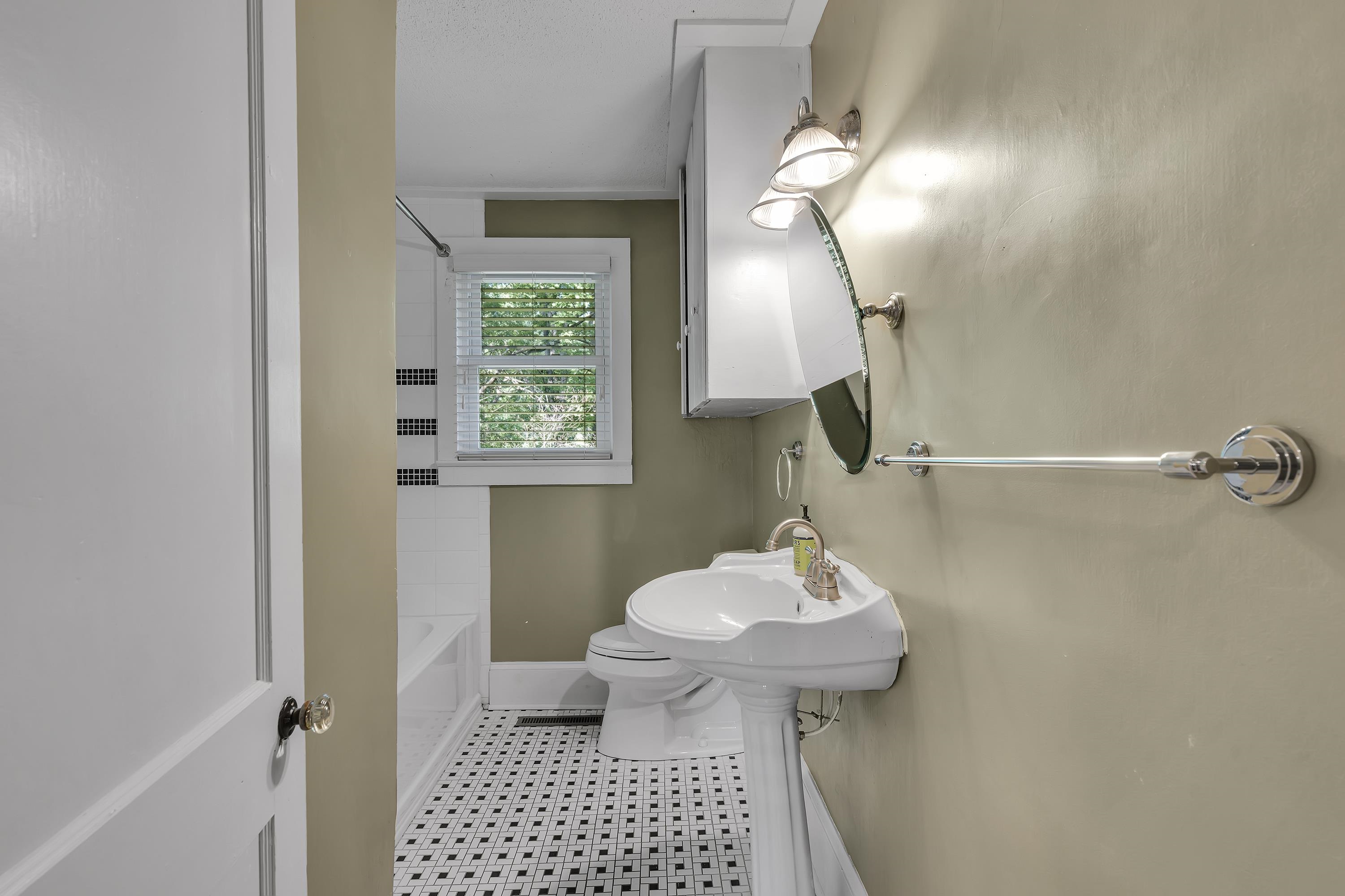 1693 Old Anderson Mill Road Moore, SC 29369 - Photo 15 of 30 Gallery Image 15