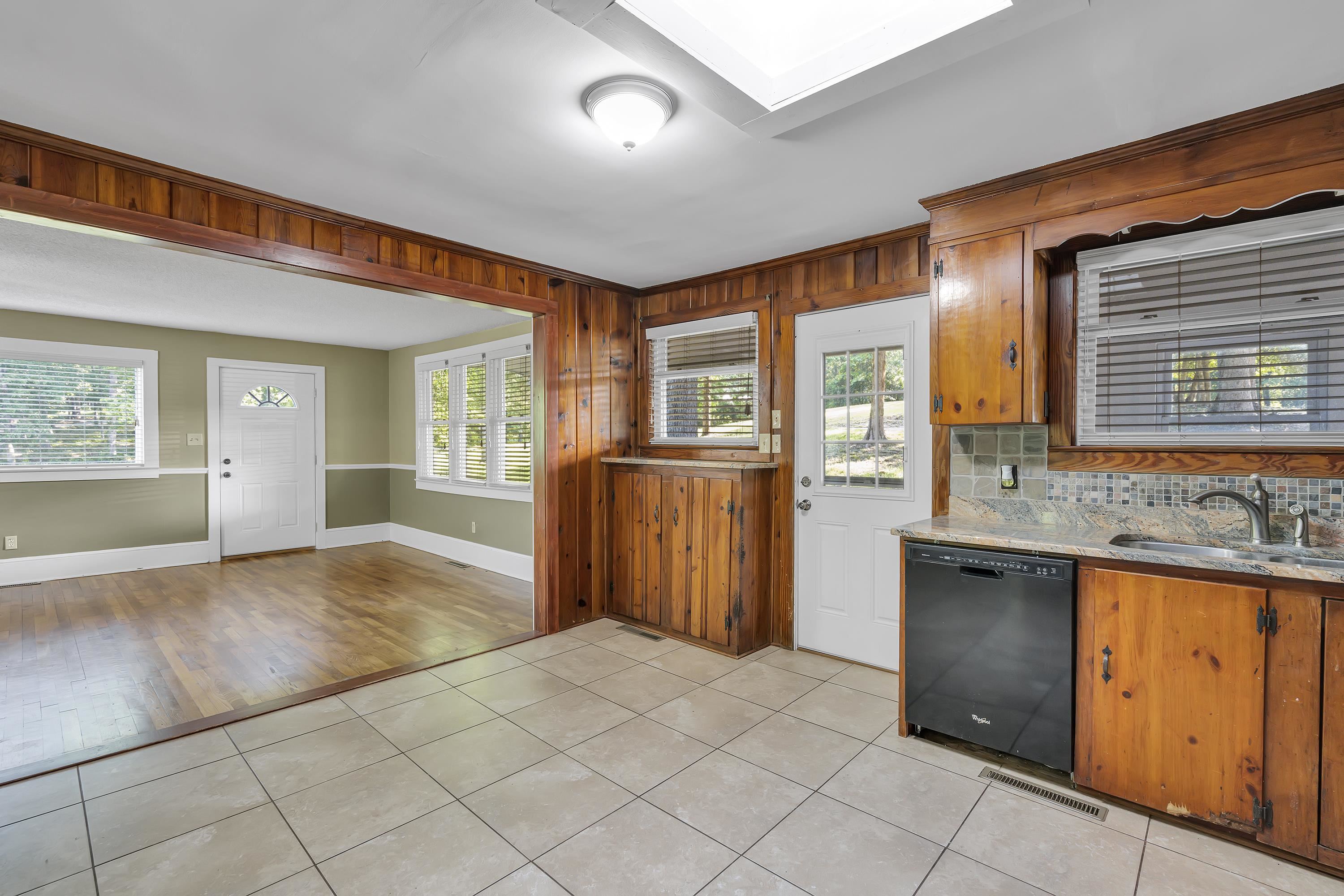 1693 Old Anderson Mill Road Moore, SC 29369 - Photo 9 of 30 Gallery Image 9
