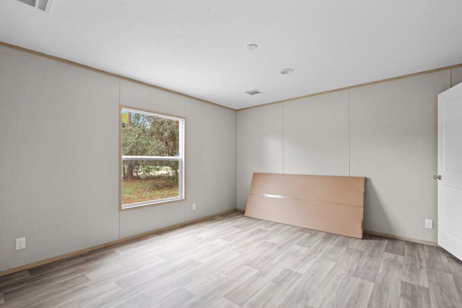 6406 Stokes Road Blackshear, GA 31516 - Photo 8 of 29