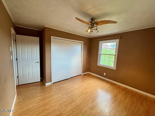 $274,900 | 817 Midnight Drive, Chilhowie, VA 24319