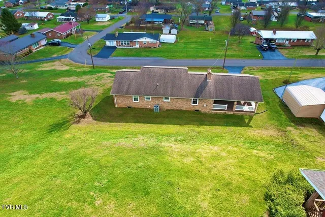 $274,900 | 817 Midnight Drive, Chilhowie, VA 24319