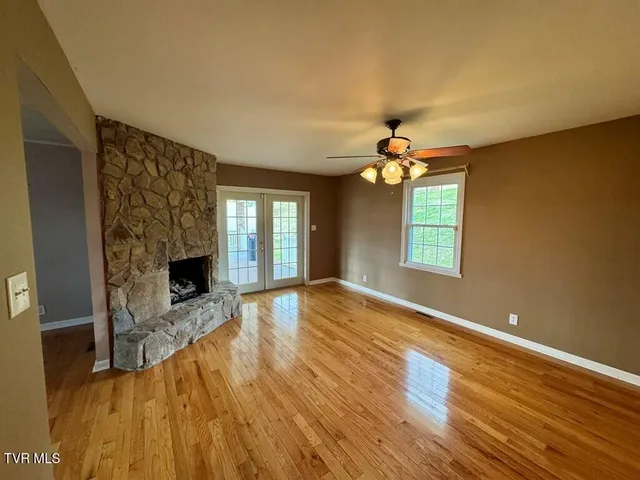 $274,900 | 817 Midnight Drive, Chilhowie, VA 24319