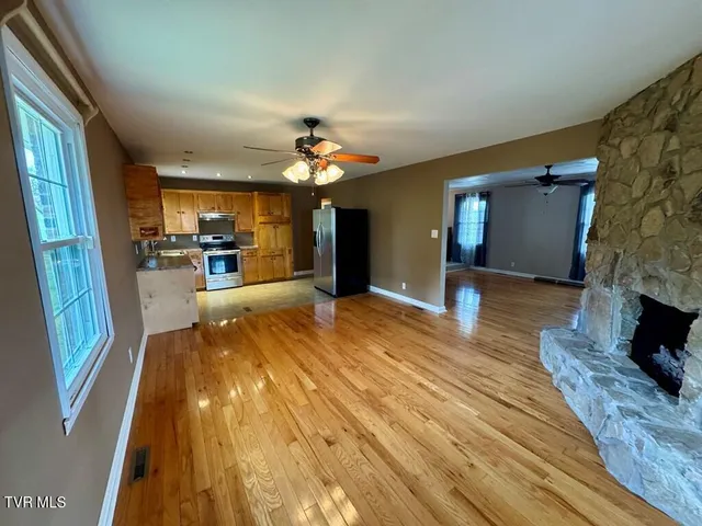 $274,900 | 817 Midnight Drive, Chilhowie, VA 24319